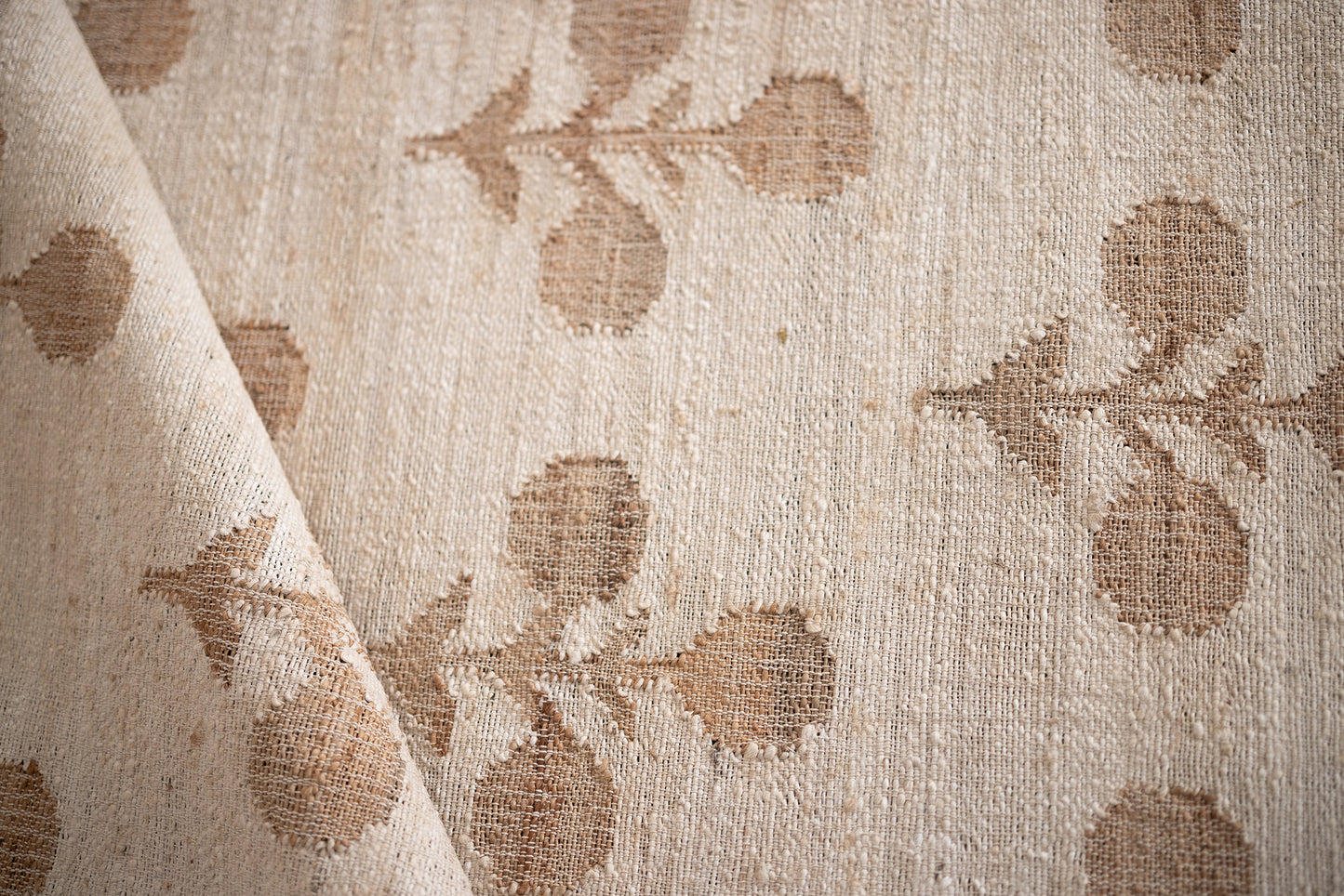 Blooming Motif Natural Rug