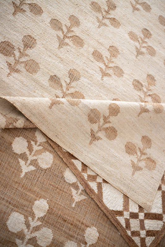 Blooming Motif Natural Rug